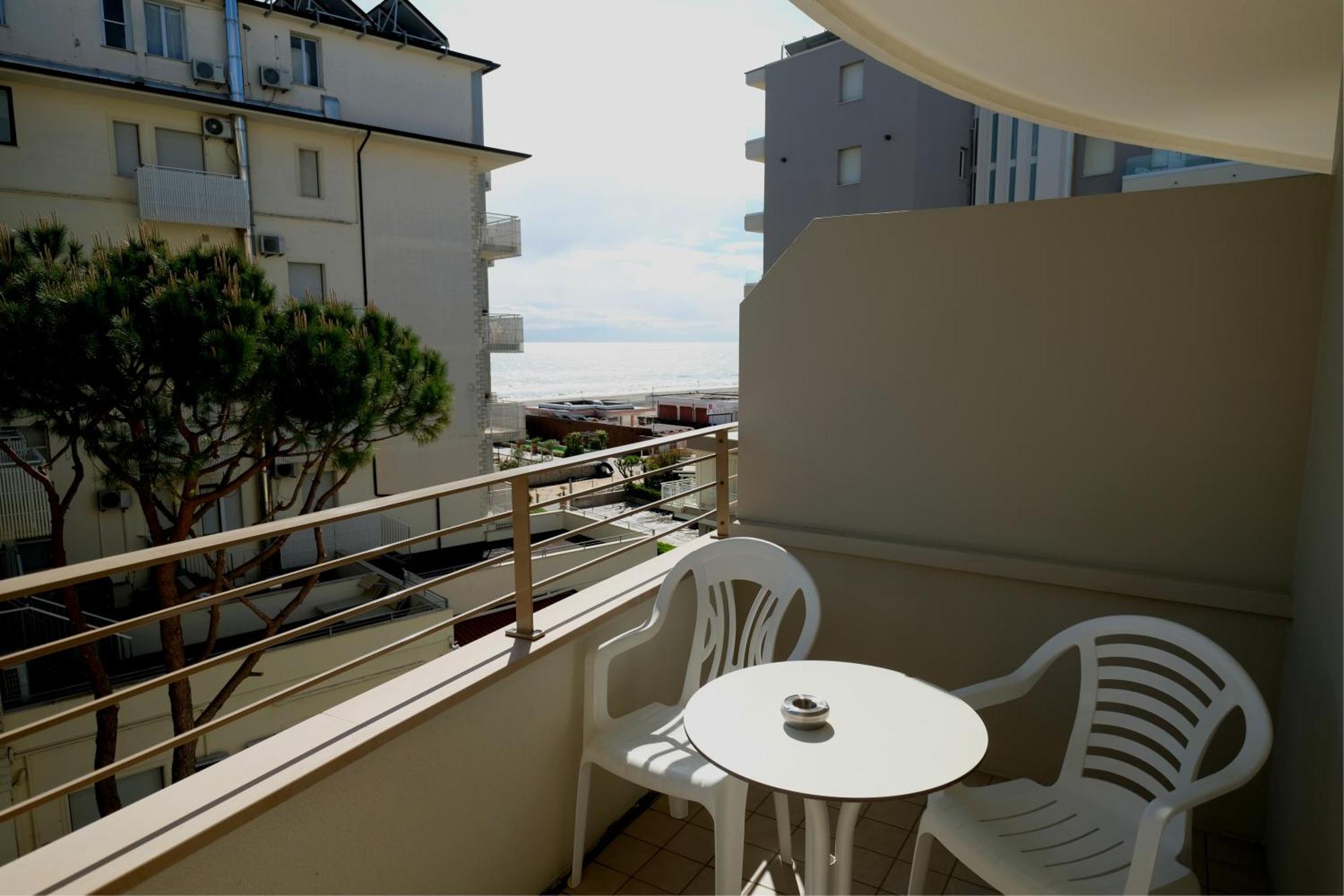 Hotel Solemare 밀라노마리티마 외부 사진