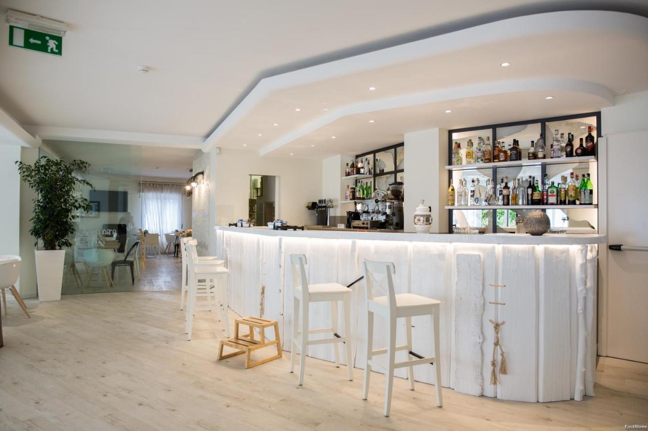 Hotel Solemare 밀라노마리티마 외부 사진